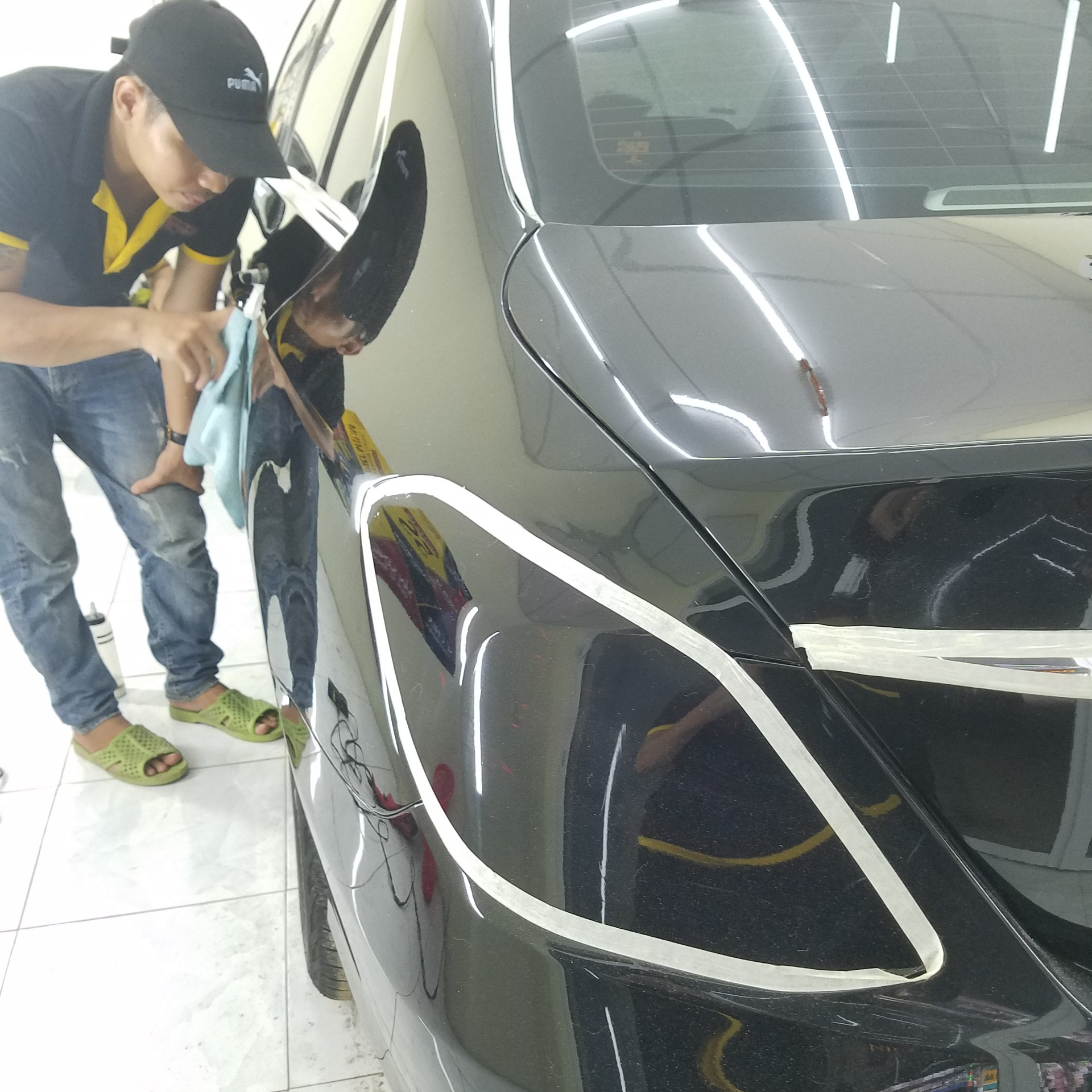 Sự khác biệt của đánh bóng và hiệu chỉnh sơn là như thế nào? Sự khác biệt của đánh bóng và hiệu chỉnh sơn là như thế nào?