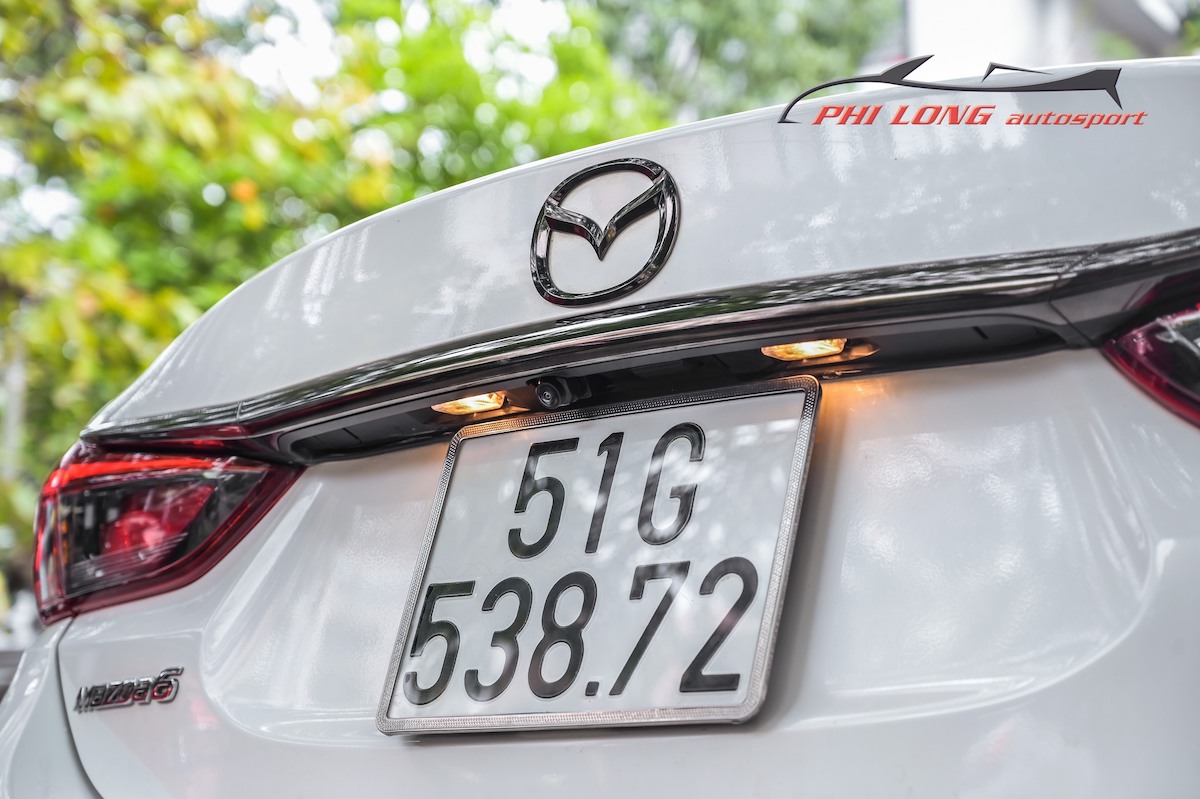 man-hinh-mazda-6-2