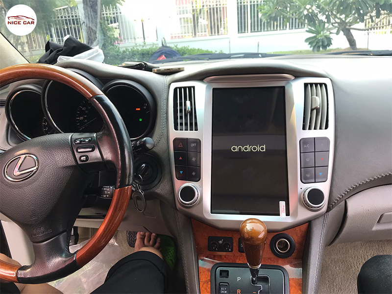 Man hinh Android xe LX350