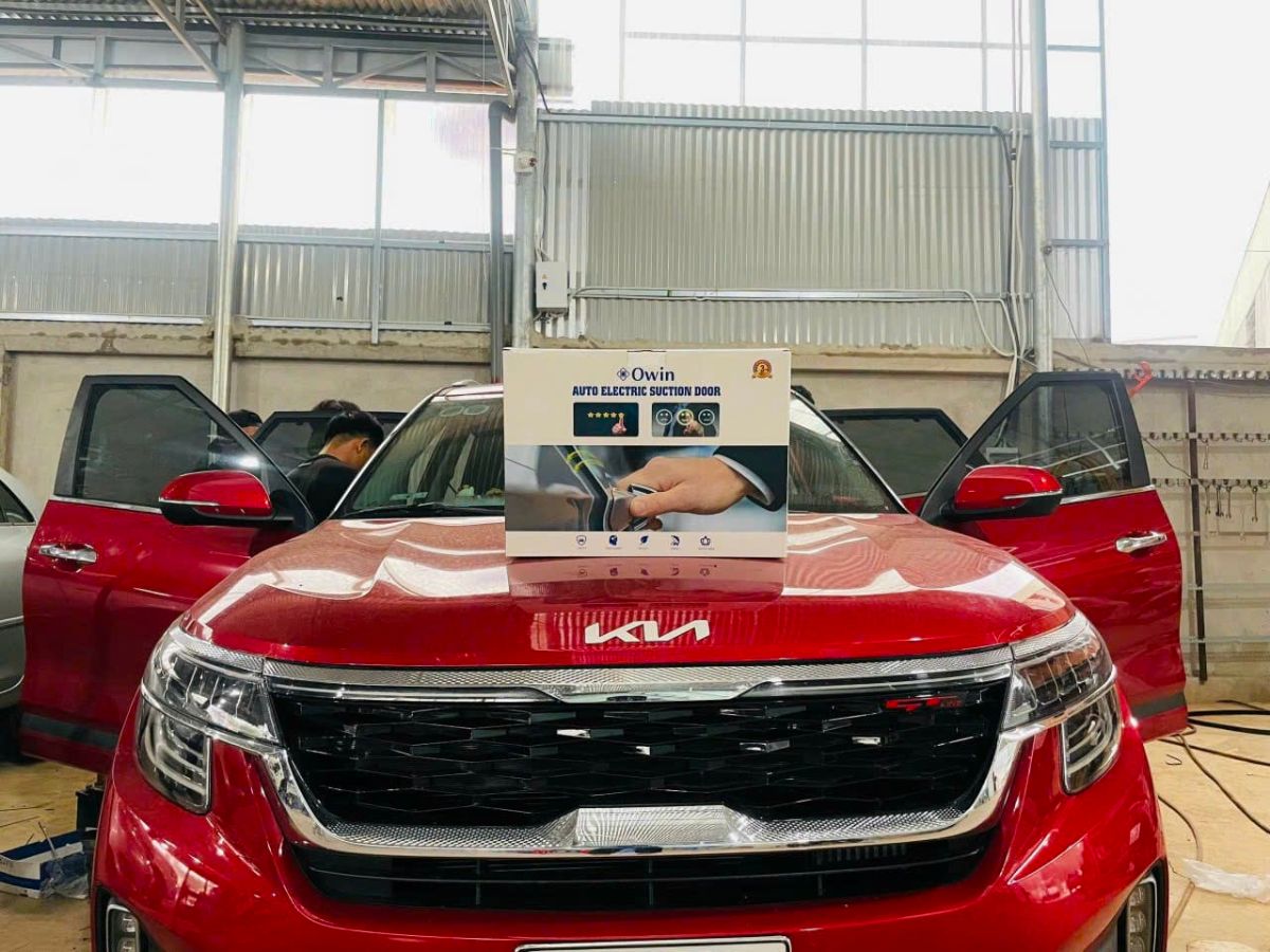 cua-hit-kia-seltos-2