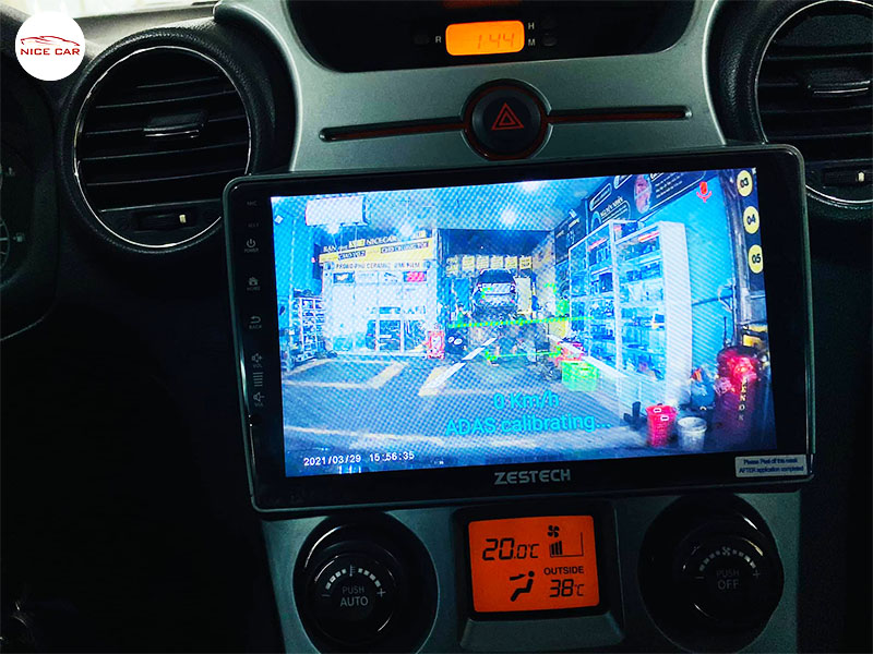Man hinh Zestech Z500 xe Kia Carens