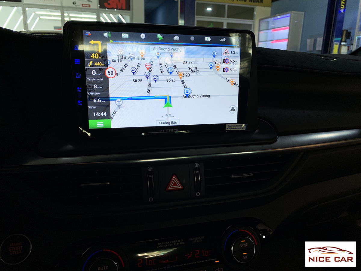 man hinh zestech cerato 2019