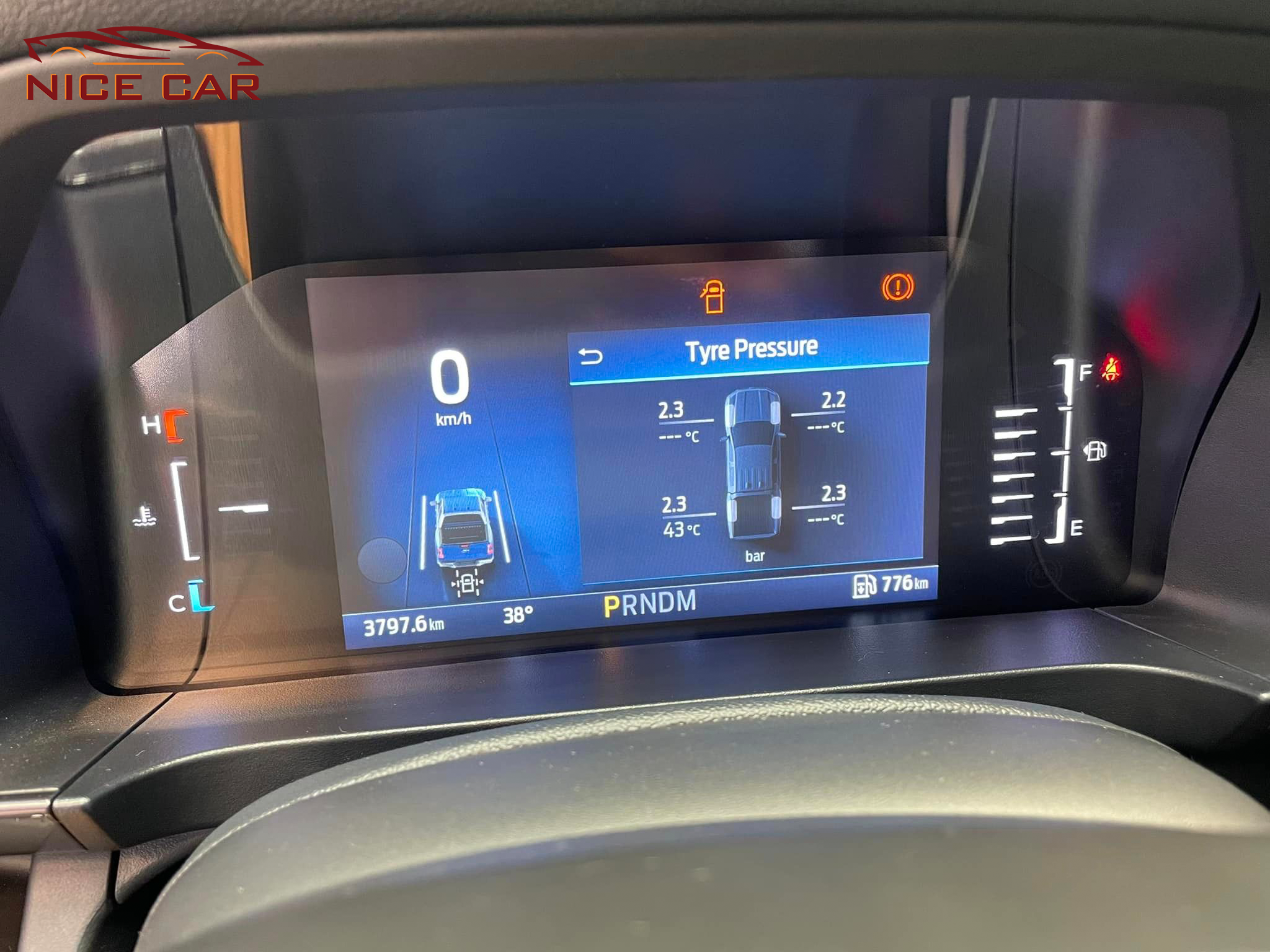 cảm biến áp suất lốp Ford Everest 2023