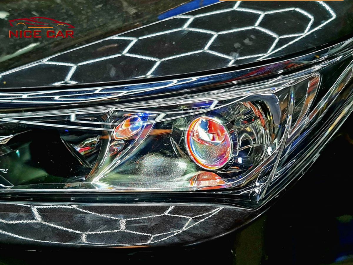 do-den-corolla-altis-2021-3