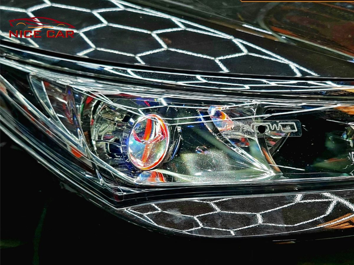 do-den-corolla-altis-2021-7