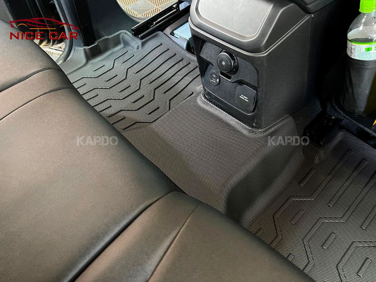 tham-san-kardo-ford-everest-4