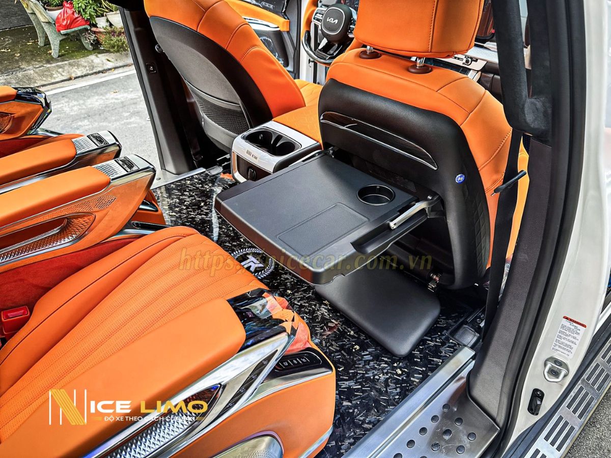 do-xe-hyundai-custin-2024-bang-gia-nang-cap-noi-ngoai-that-limousine-25