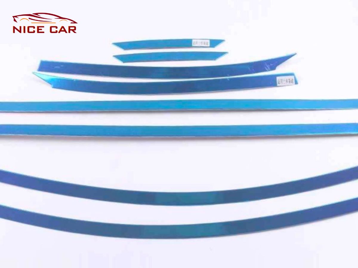 do-xe-hyundai-custin-2024-bang-gia-nang-cap-noi-ngoai-that-limousine-48
