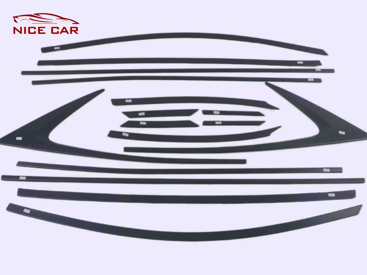 do-xe-hyundai-custin-2024-bang-gia-nang-cap-noi-ngoai-that-limousine-49