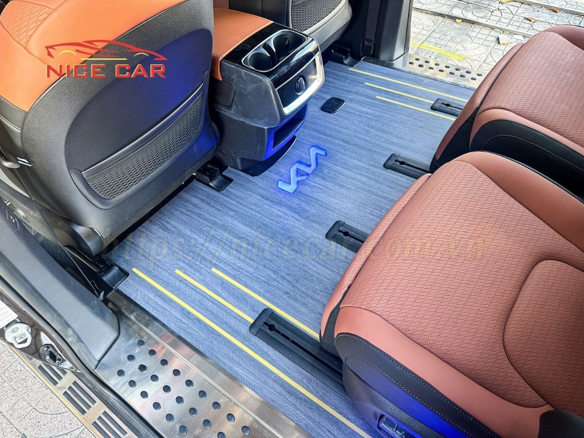 do-xe-kia-carnival-san-go-cong nghiep
