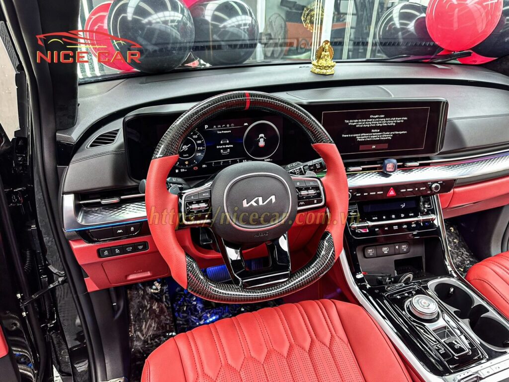 đồ chơi xe Hyundai Custin