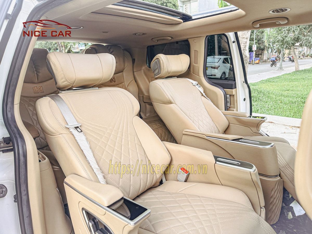 mau-ghe-dai-duong-limousine-tren-mpv-8