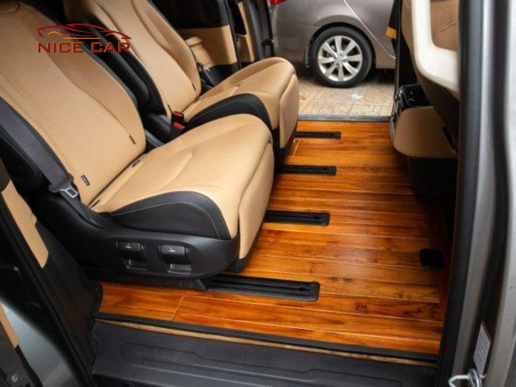 Sàn gỗ xe ford transit.