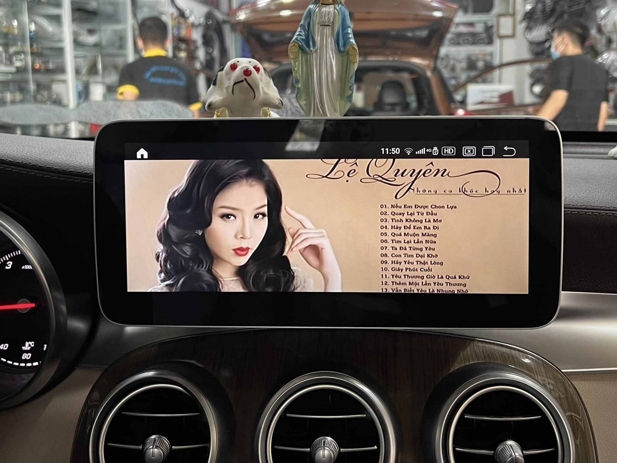 do-man-hinh-omas-360-cho-xe-mercedes-cla-o-dau-3
