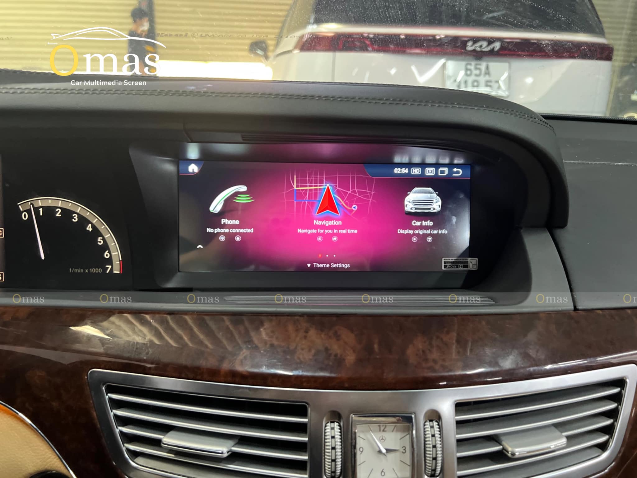 man-hinh-omas-360-va-omas-360-pro-cho-xe-mercedes-s-8