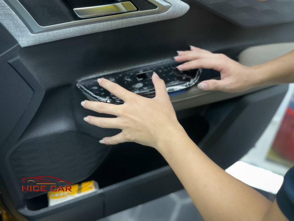Dán PPF nội thất xe Mitsubishi Xforce