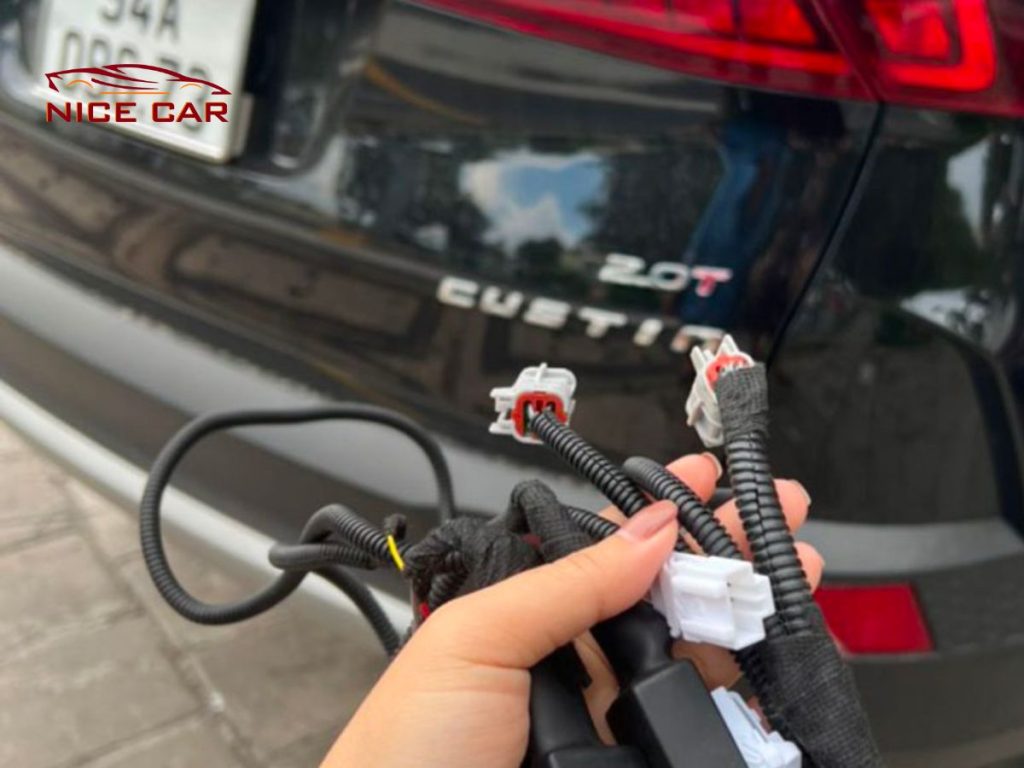 độ xinhan lên cao cho xe Hyundai custin.