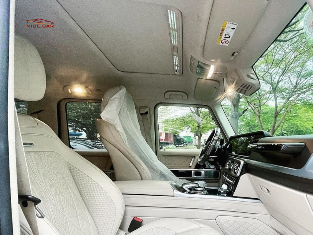 Trần xe Mercedes G