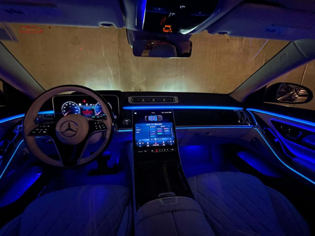 Led nội thất Mercedes G