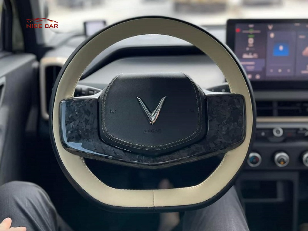 Khâu da vô lăng Vinfast VF3